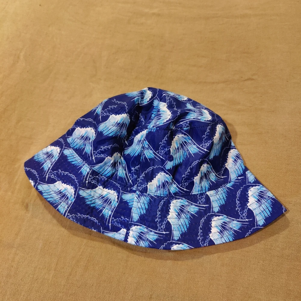 Reversible sun hat - Picture 1 of 2